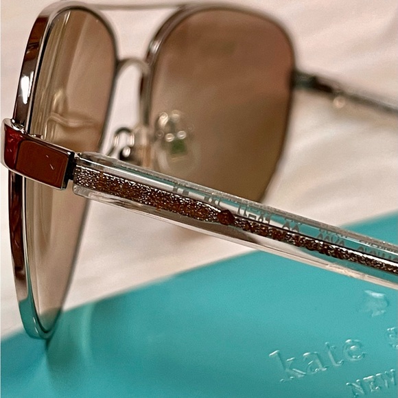 KATE SPADE ♠️ AVIATOR SILVER FRAME SUNGLASSES NEW IN ORIGINAL BOX - Picture 14 of 16